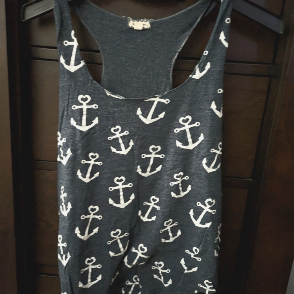 Anchor tank
